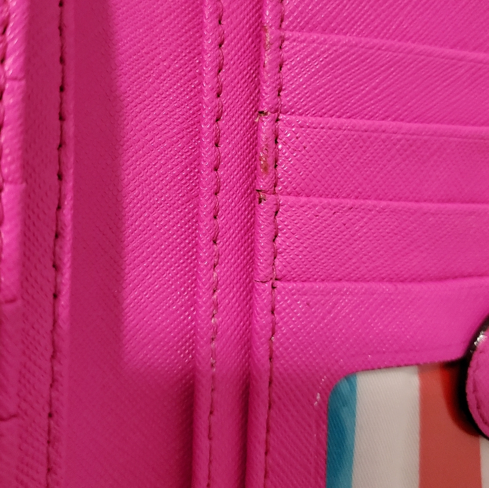 Kate Spade Wallet Hot Pink - Picture 4 of 13